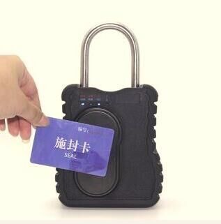 ZC120 Realtime Safety Lock Out GPS Tracking Padlock , GPRS Container Tracker GSM Padlock supplier